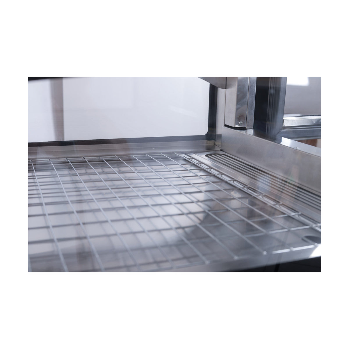 Anvil Hot 4 Tier Showcase 900mm - NDHV4730