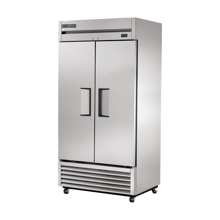 True Refrigeration Upright Foodservice Refrigerator - 2 Full Solid Swing Doors - T-35-HC