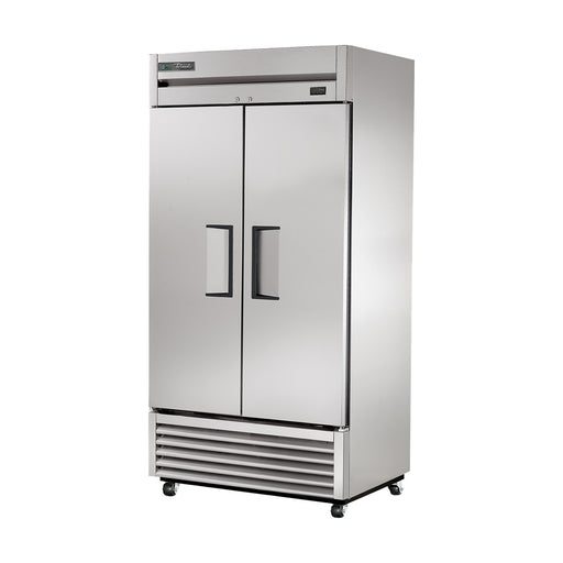 True Refrigeration Upright Foodservice Refrigerator - 2 Full Solid Swing Doors - T-35-HC