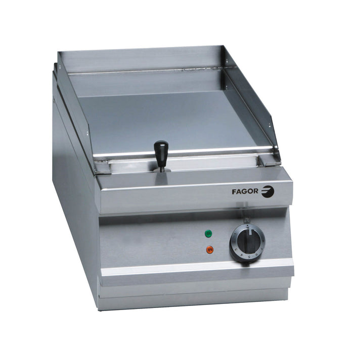Fagor 900 Series Electric Chrome 1 Zone Griddle - FTE-C9-05L