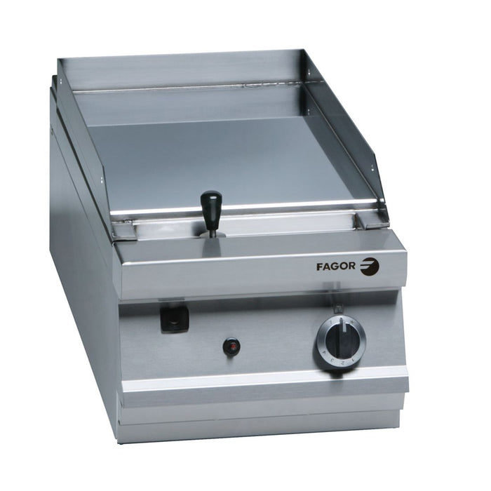 Fagor 900 Series Natural Gas Chrome 1 Zone Fry Top - FTG-C9-05L